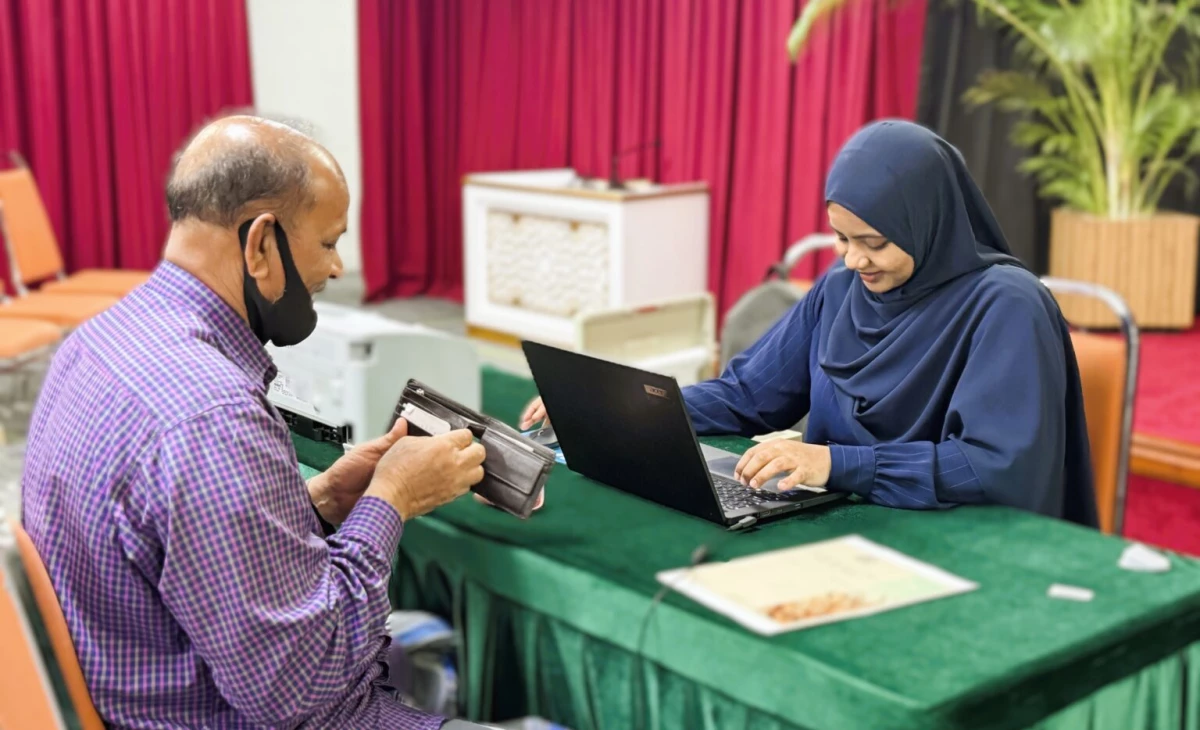 Zakat House opens counters for cash and card Fitr Zakat payments