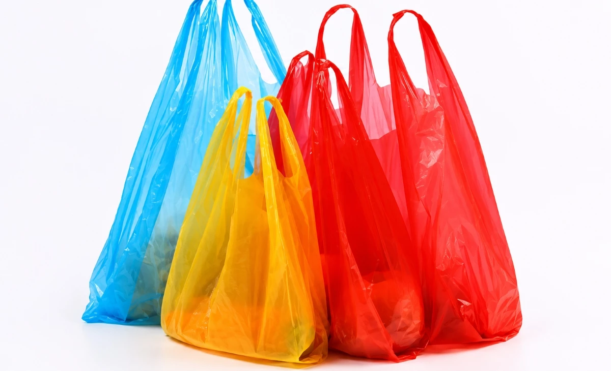 Government tightens restrictions on single-use plastics