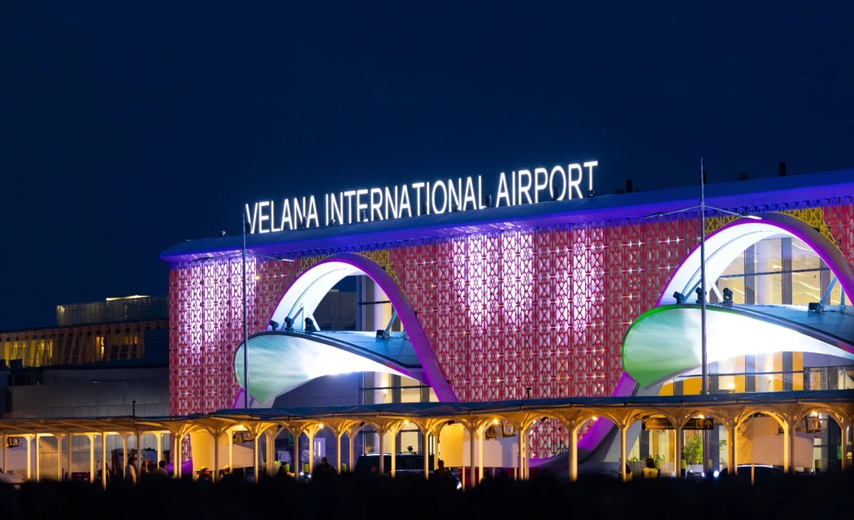 VIA and Maamahi Executive Lounge compete for top Indian Ocean travel honors